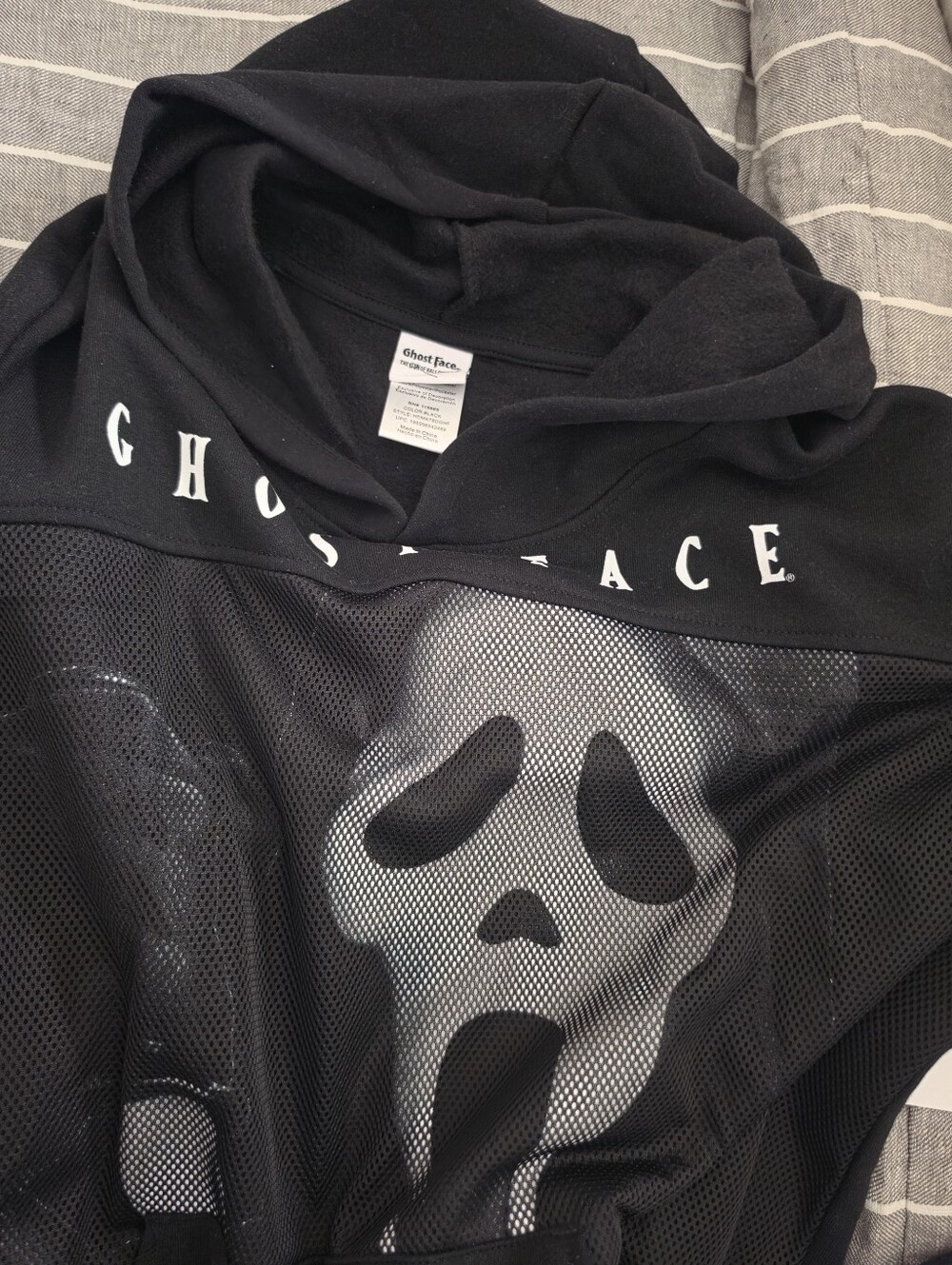 Scream 7 Collector’s Cup with Matching Hoodie and Pants – Limited Edition